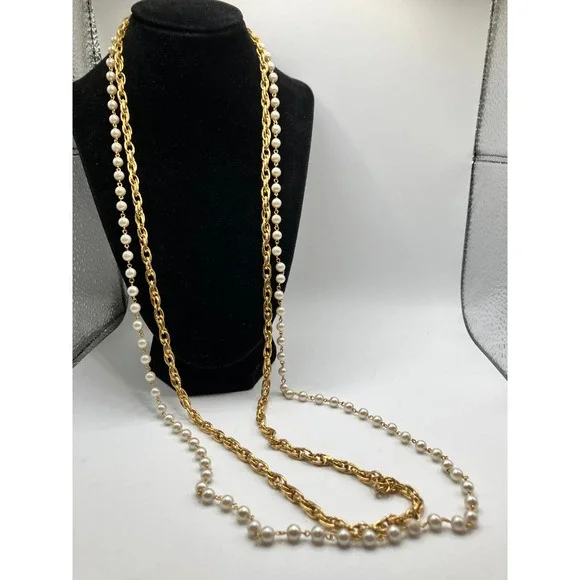 Vintage White Pearls & Gold-Tone Lariat Long Necklace! - Picture 3 of 7
